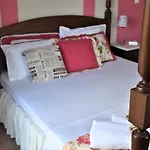 Niki *