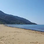 Niki * Agios Georgios Pagon
