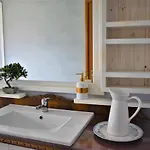 Niki Case de vacanță *