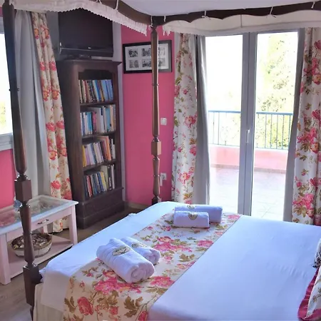 Niki * Agios Georgios Pagon