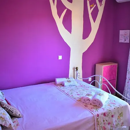 Holiday home Niki Agios Georgios Pagon