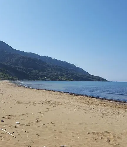 Niki * Agios Georgios Pagon
